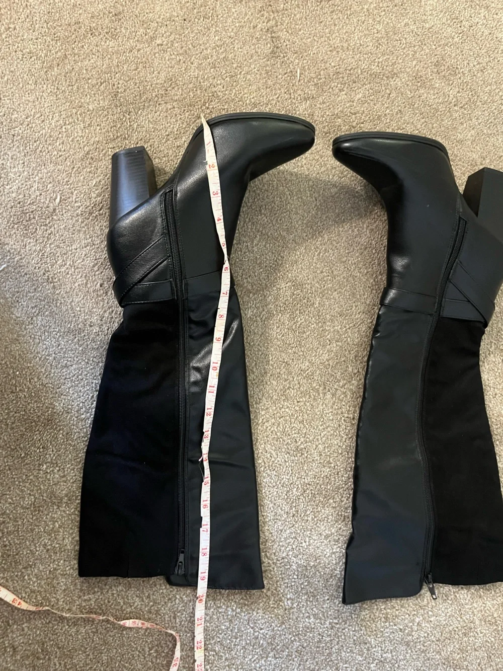 Classic Black Knee-High Block Heel Boots perfect condition